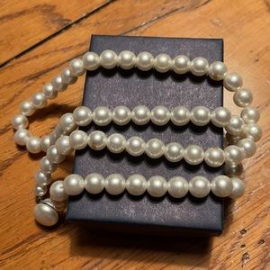 Vintage Faux Pearl necklace w clasp marked Japan